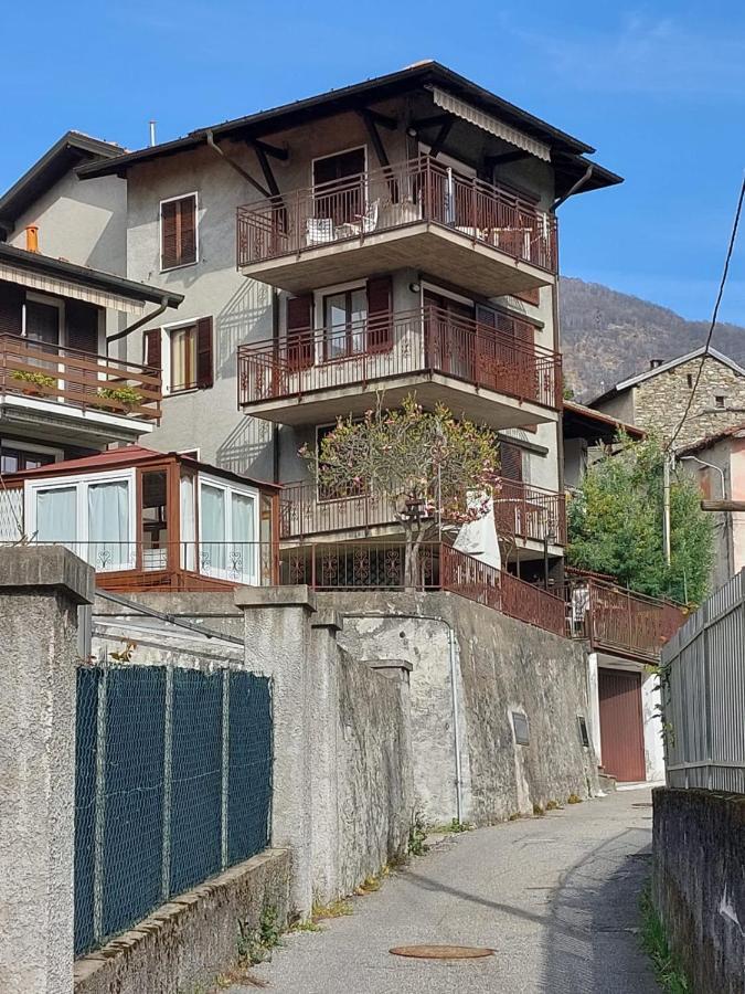 Casa Sassello - Appartamento Menta Dumenza Exterior photo
